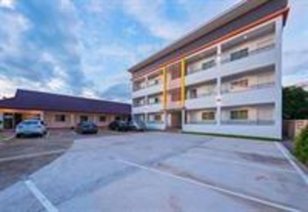 Meesuk Chiangrai Hotel Chiang Rai Exterior foto