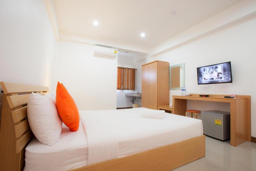 Meesuk Chiangrai Hotel Chiang Rai Exterior foto